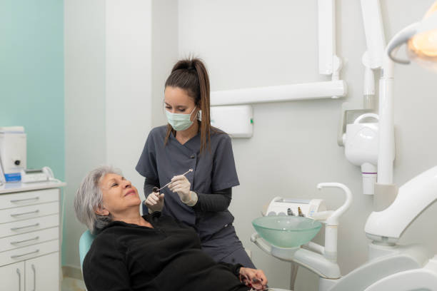 Best Emergency Dentist for Knocked-Out Tooth in Newport, RI